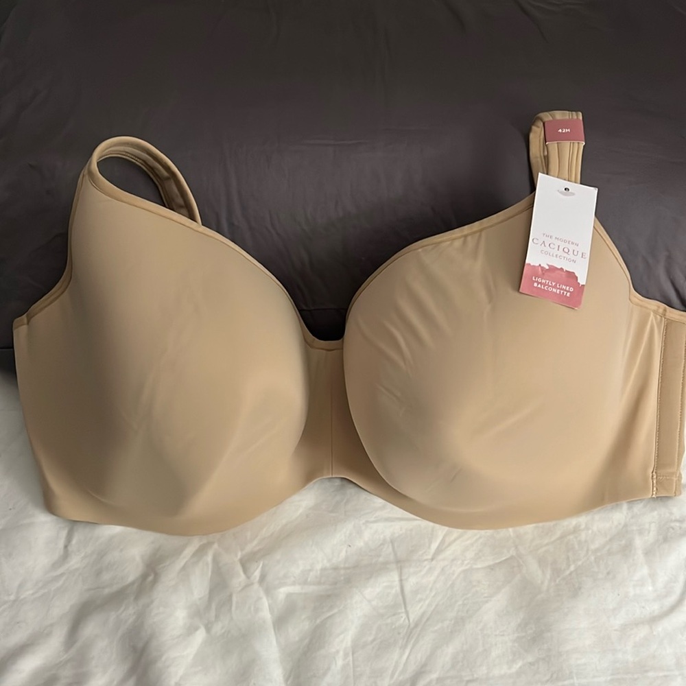 NWT Cacique Lightly Lined Balconette 42H